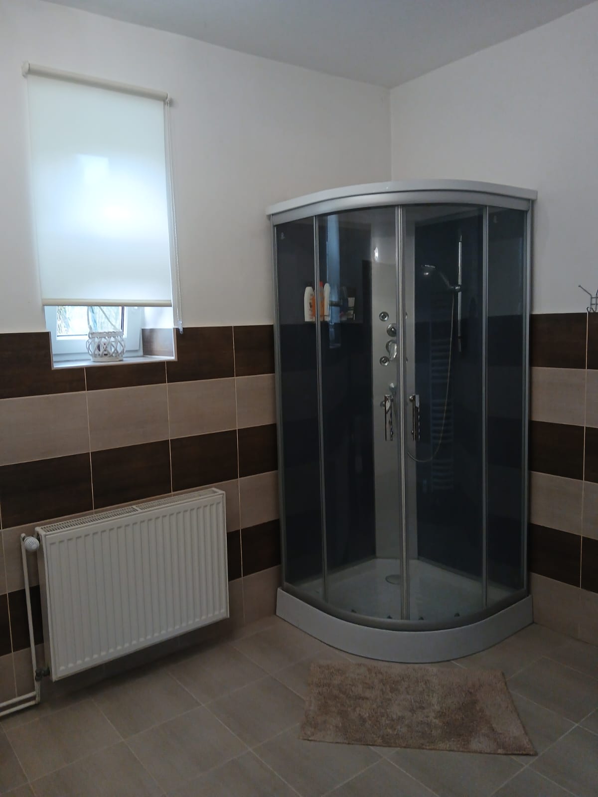 Detail sprchového koutu v ubytování